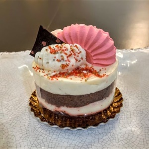 Red Velvet Naked Cake Individual